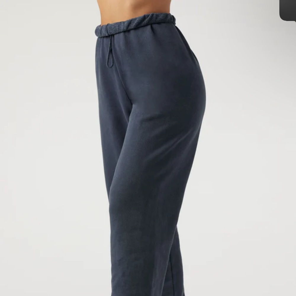 Never Worn - Oversized joggers